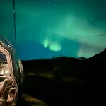 Luxe tent Lofoten Glamping Dome *