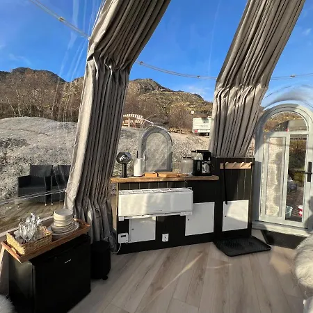 Lofoten Glampingdome Luxury tent *