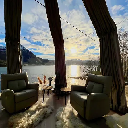Lofoten Glamping Dome Luksustelt *