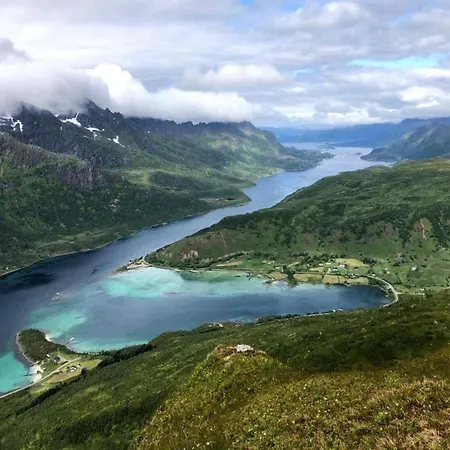 Lofoten Glampingdome Роскошный шатер