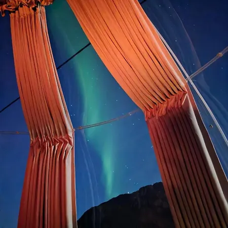 Lofoten Glamping Dome Luksustelt *