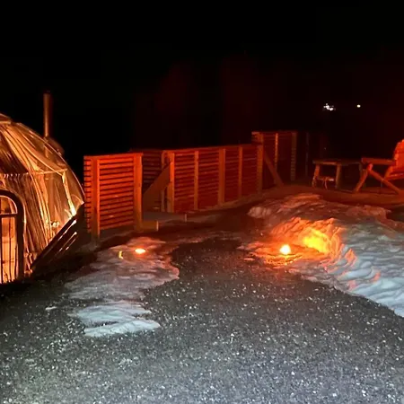 Luksustelt Lofoten Glamping Dome