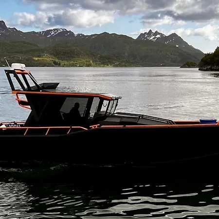 Lofoten Glamping Dome Lyxtält Myrland