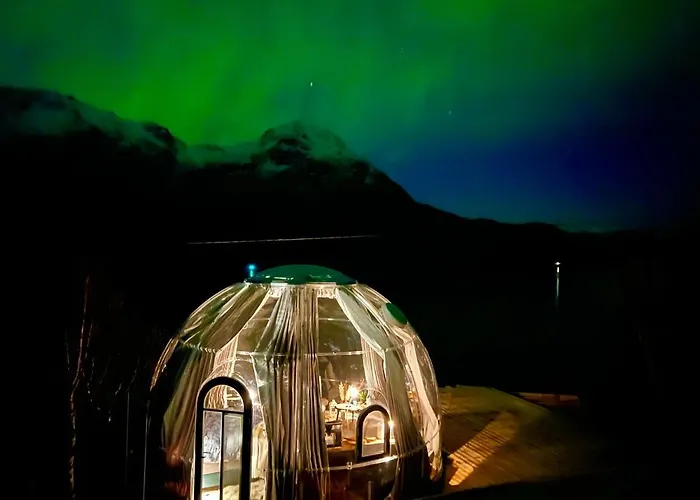Lyxtält Lofoten Glamping Dome