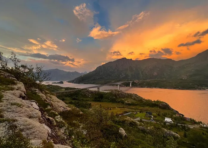 Lyxtält Lofoten Glampingdome Myrland