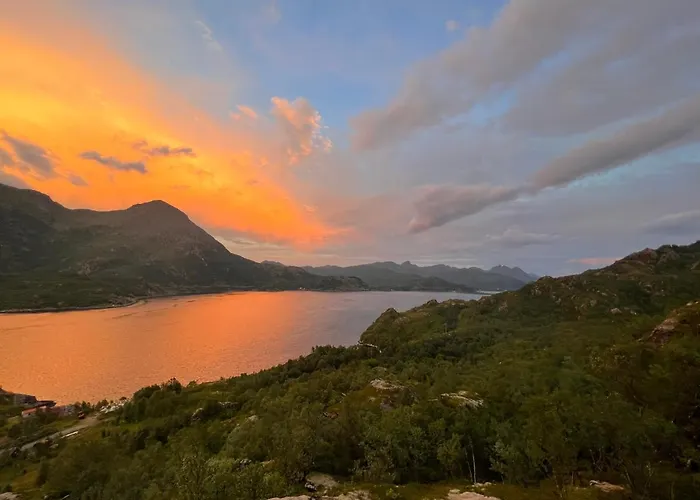 Lyxtält Lofoten Glampingdome