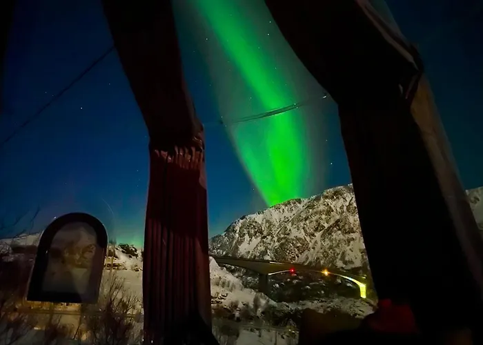 Lyxtält Lofoten Glamping Dome *