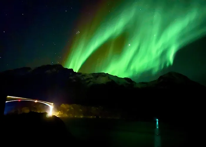 Lofoten Glamping Dome Lyxtält *