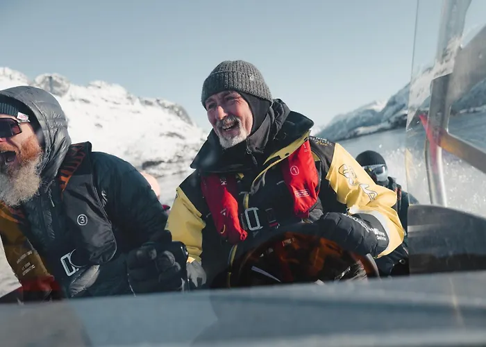 Lofoten Glampingdome Myrland