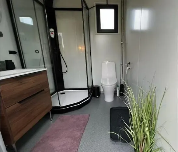 Lofoten Glampingdome Myrland